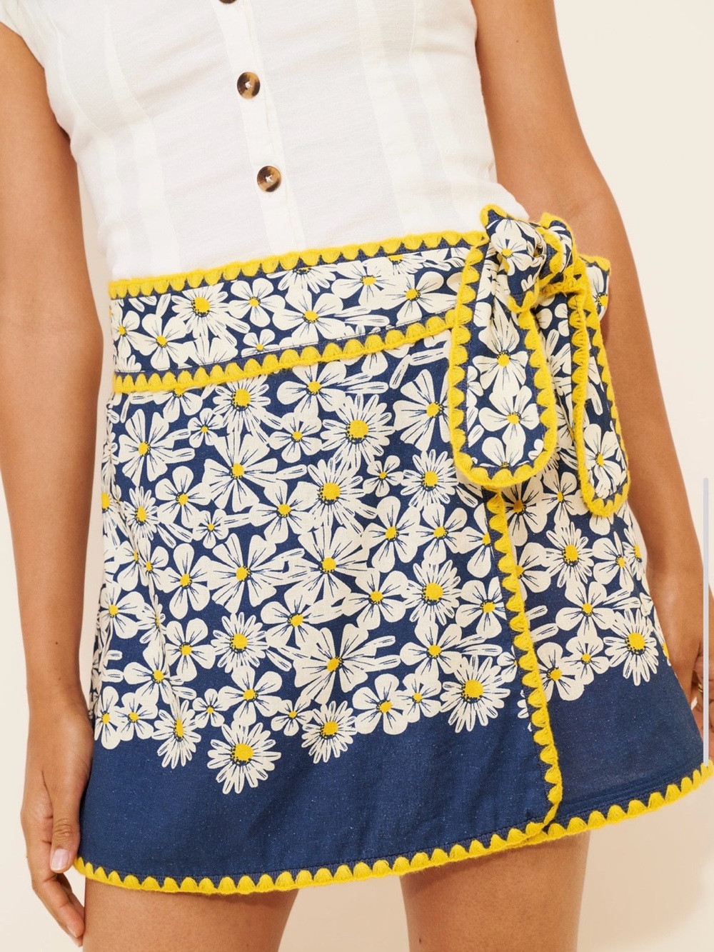 Farm Rio Daisy SKORT Large